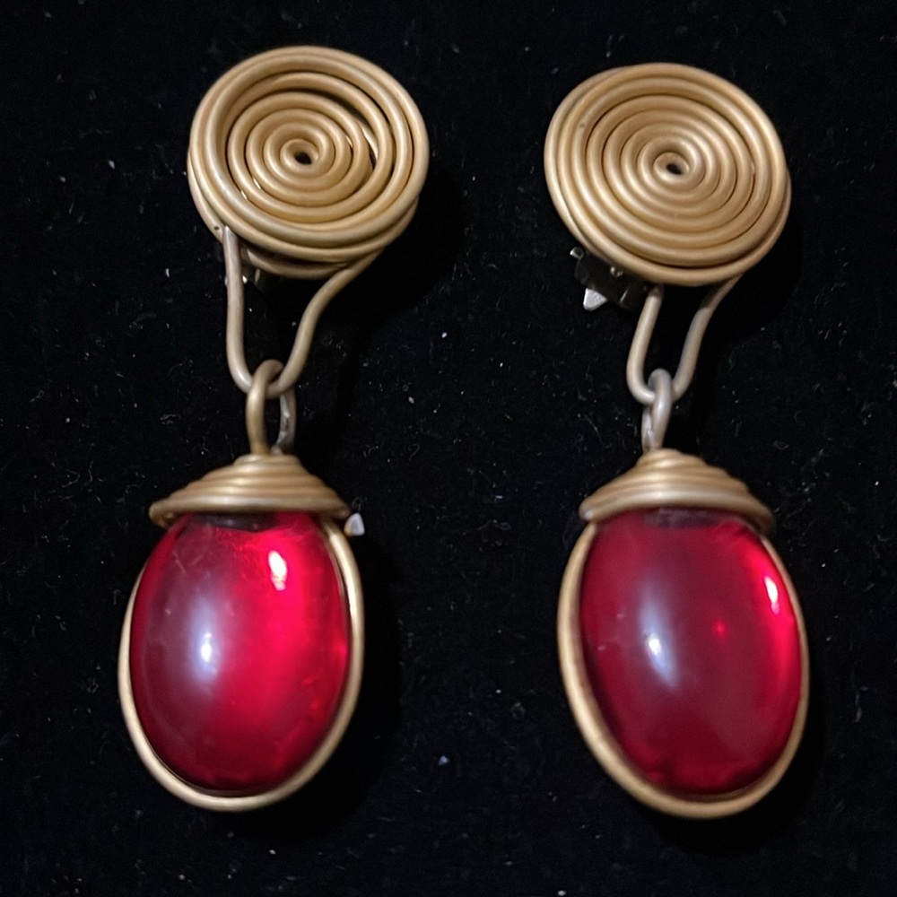 Elegant Gold and Red Drop CLIP-ON Earrings